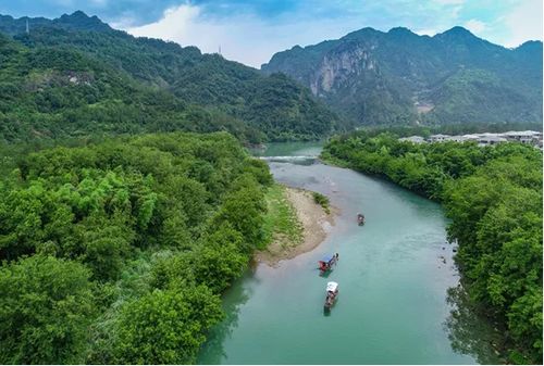 利川天气预报一周，避暑胜地的清凉密码与出行指南